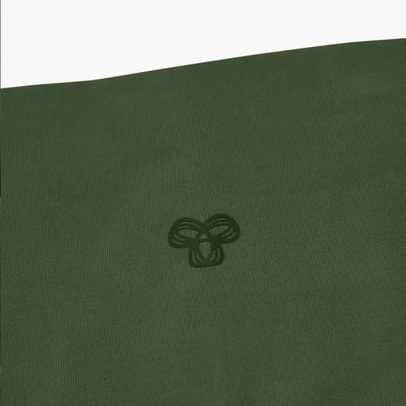 ARITZIA TnaLife atmosphere hi-rise full legging in Kombu size M new without tag - Picture 5 of 5